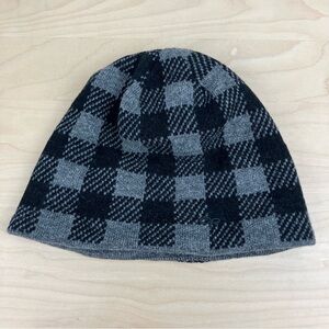 Outdoor Research Windstopper Winter Beanie Skull Cap 100% Wool Black Gray Plaid
